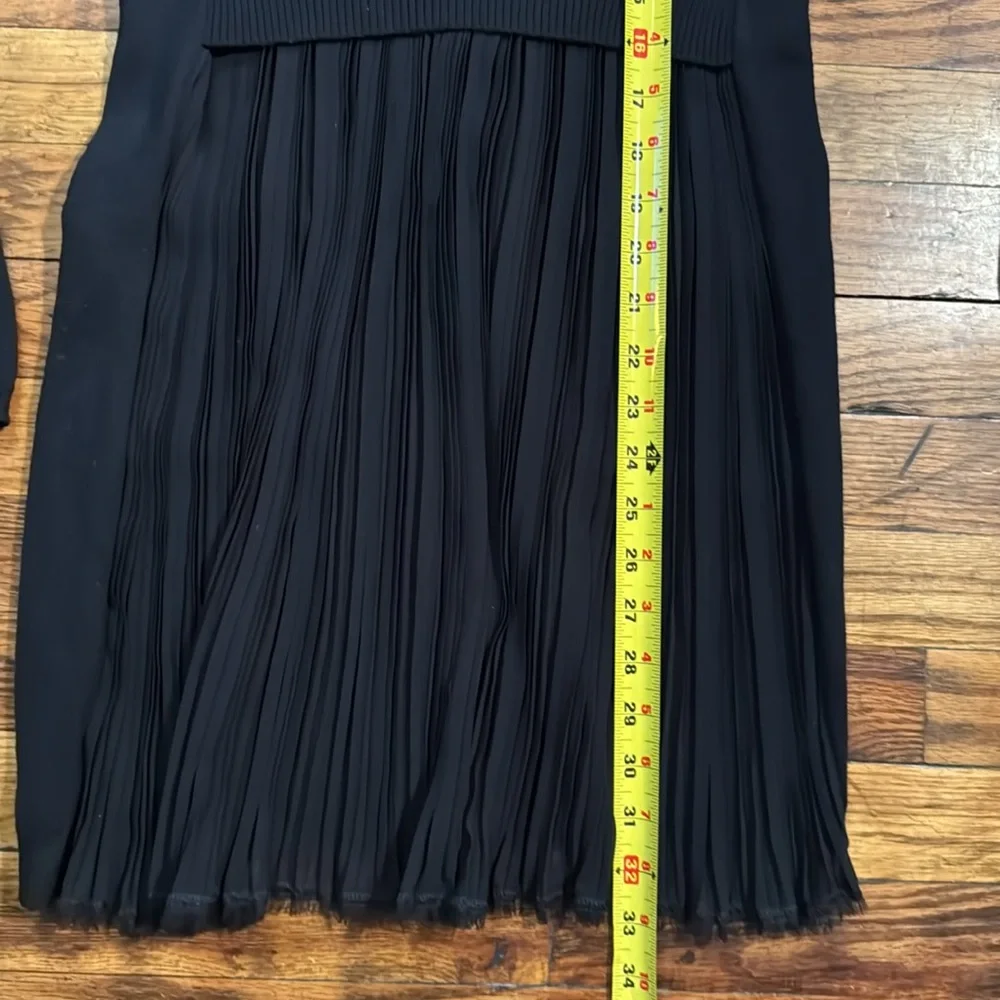 D. EXTERIOR Women's‎ Black Extra Fine Wool Cardigan Elegant Pleated Back Panel S - Picture 12 of 13